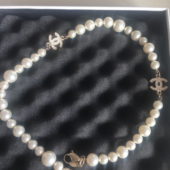 CHANEL Jewelry - Chanel Pearl Classic Choker Necklace
